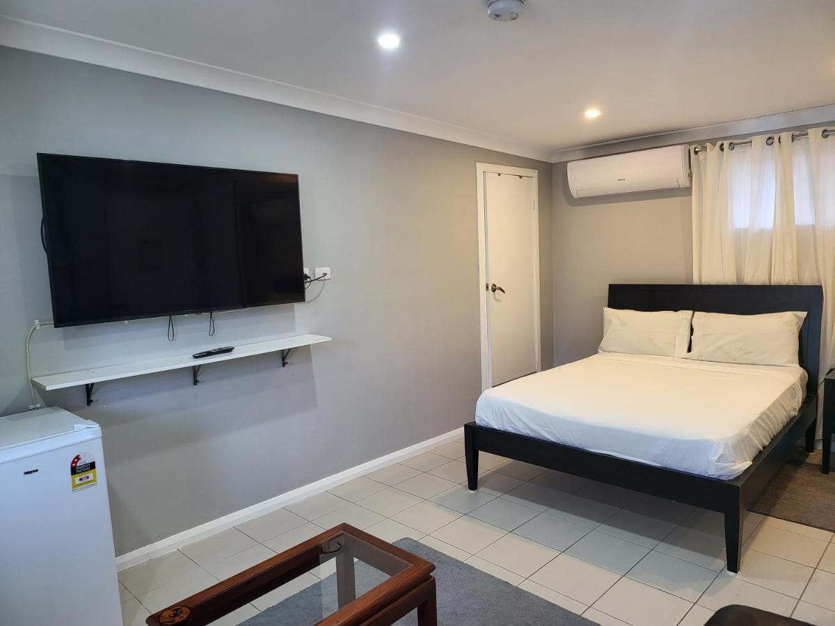 T&V Suites Windsor Extérieur photo