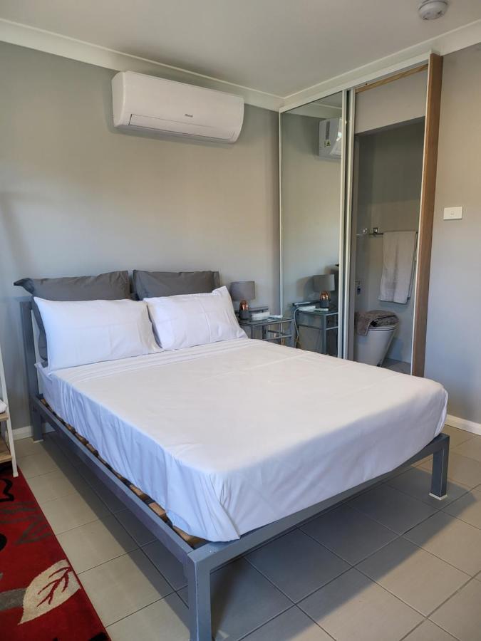 T&V Suites Windsor Extérieur photo