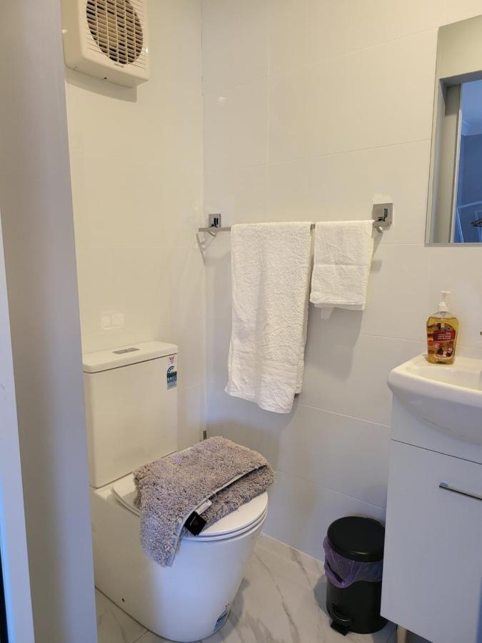 T&V Suites Windsor Extérieur photo