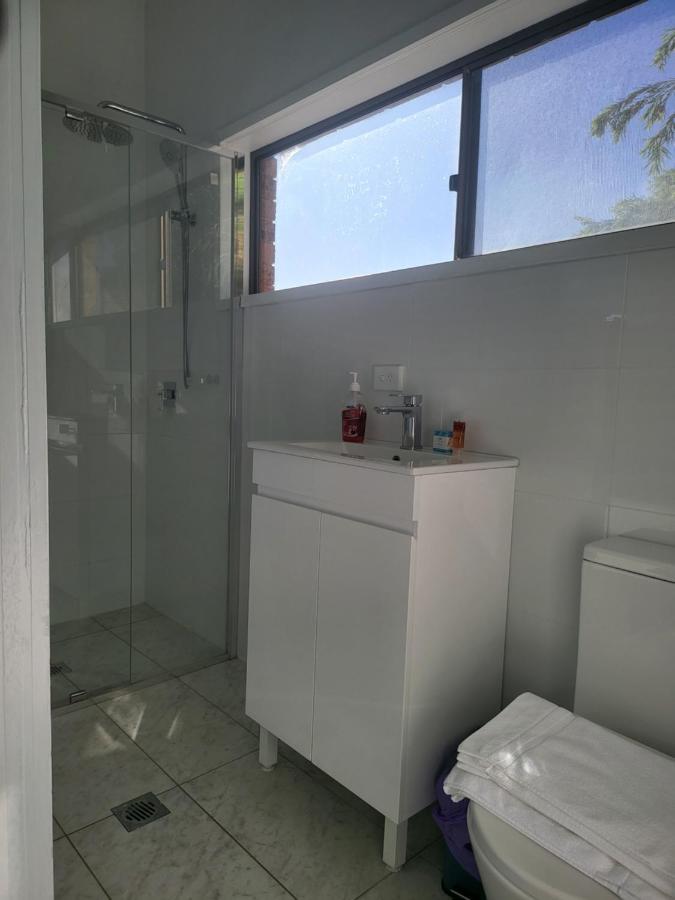 T&V Suites Windsor Extérieur photo